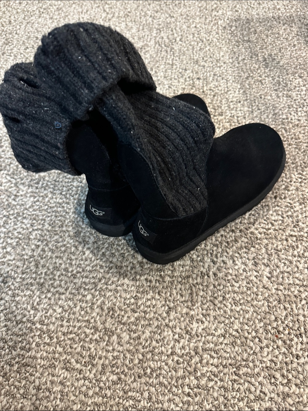 UGG Woman’s Black Fold-Over Knit Cuff Boots